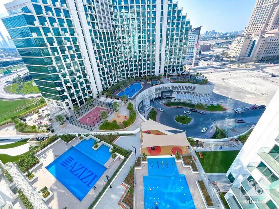 Apartment Elegant & Spacious 1bedroom With Balcony Dubai