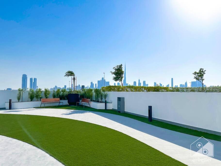 Elegant & Spacious 1bedroom With Balcony