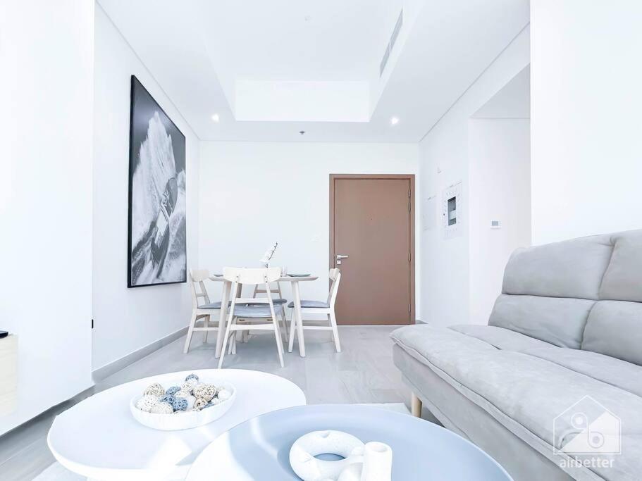Apartment Elegant & Spacious 1bedroom With Balcony