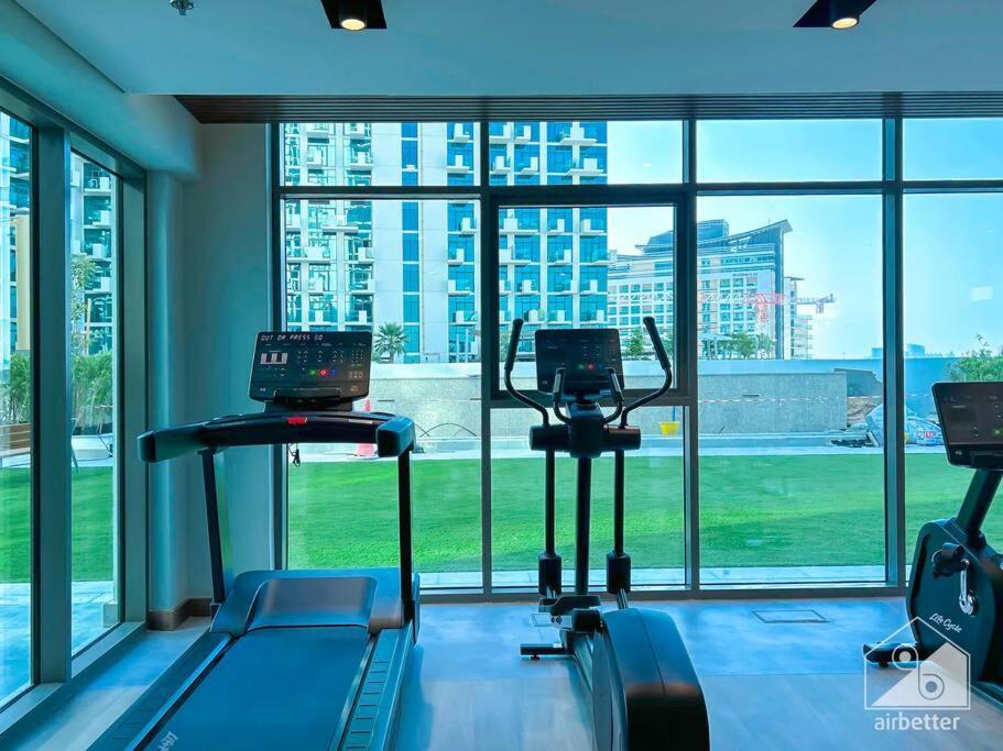 Elegant & Spacious 1bedroom With Balcony Apartment *