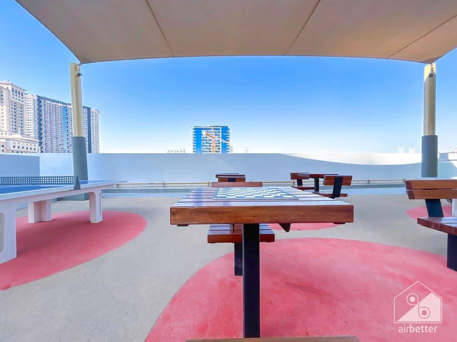 Elegant & Spacious 1bedroom With Balcony Apartment