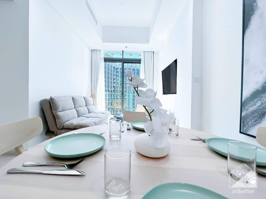 Elegant & Spacious 1bedroom With Balcony Dubai